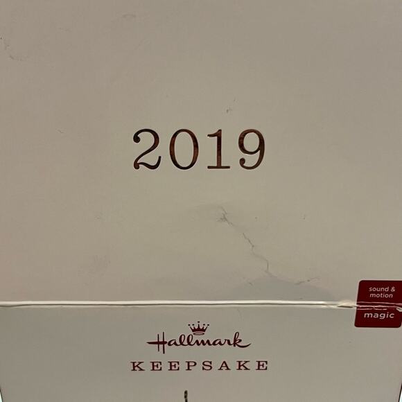 NEW 2019 Hallmark Keepsake Dueling Gnomes - Picture 3 of 15